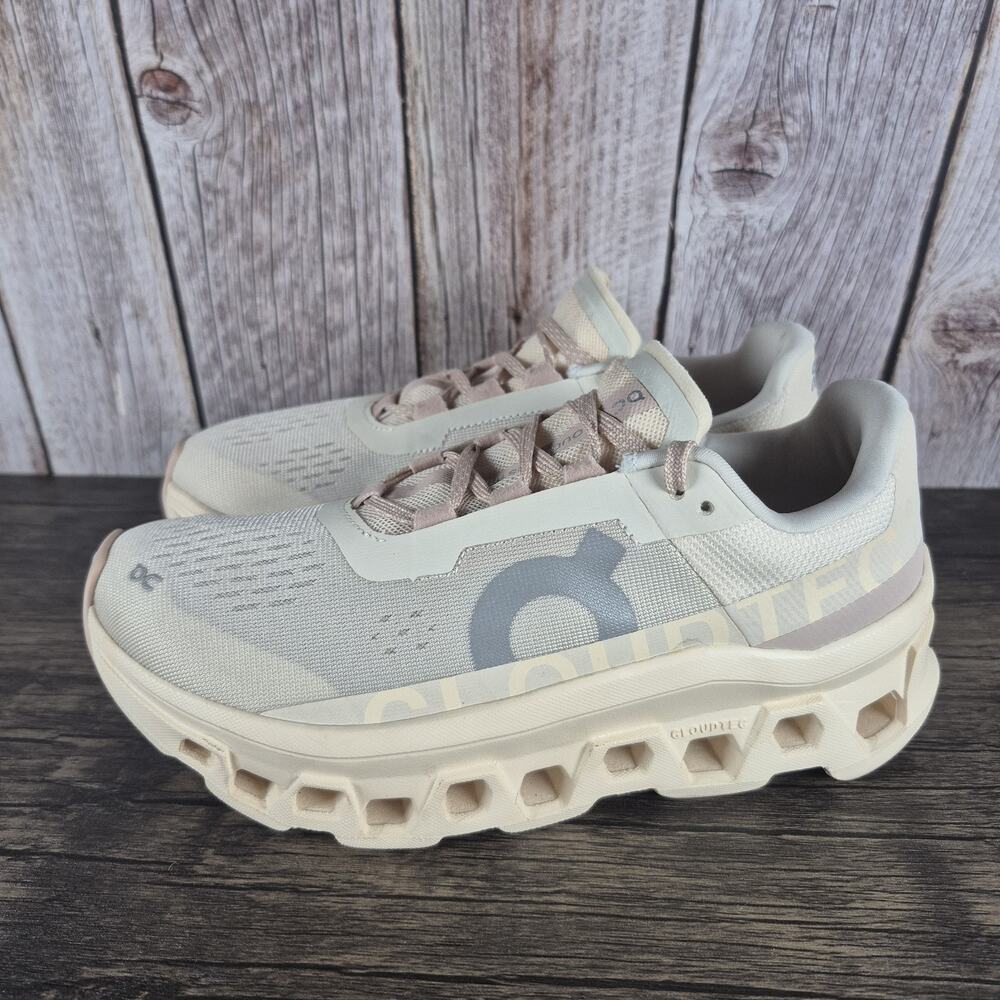 On Running Cloudmonster Women’s Sz 7.5 Running Shoes Moon Fawn Light Pink Cream